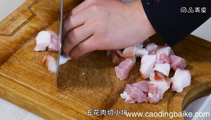 猪肉鸡肉一起炖的做法 猪肉鸡肉一起炖怎么做