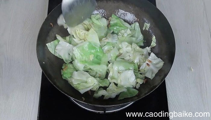海米炒圆白菜的做法 海米炒圆白菜怎么做