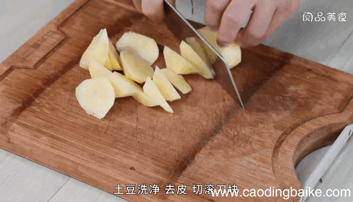 肋排烧土豆的做法，肋排烧土豆，肋排烧土豆怎么做