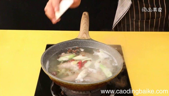 酱制鸭脖的做法 酱制鸭脖怎么做