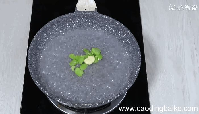 蚕豆榨菜肉丝的做法，蚕豆榨菜肉丝怎么做