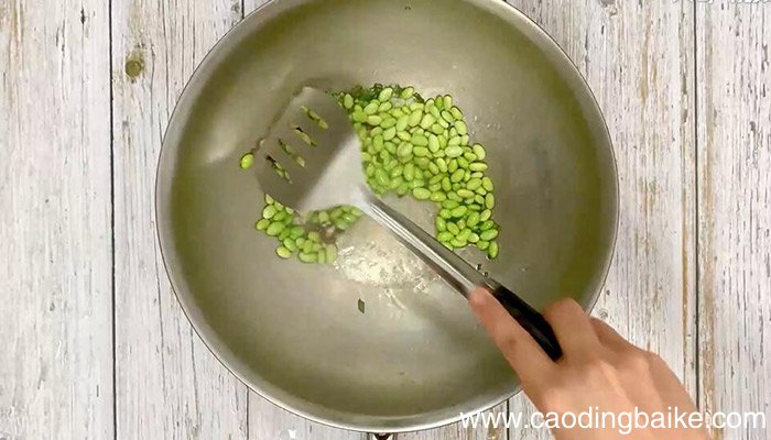 豆腐炒毛豆做法 豆腐炒毛豆怎么做