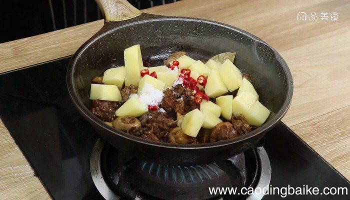 土豆烧大鹅的做法 土豆烧大鹅怎么做好吃