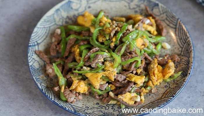 青椒鸡蛋嫩牛肉丝的做法 青椒鸡蛋嫩牛肉丝怎么做