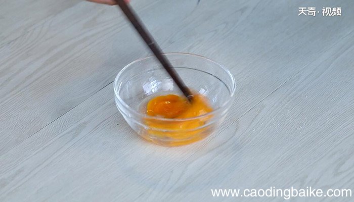 青椒鸡蛋嫩牛肉丝的做法 青椒鸡蛋嫩牛肉丝怎么做