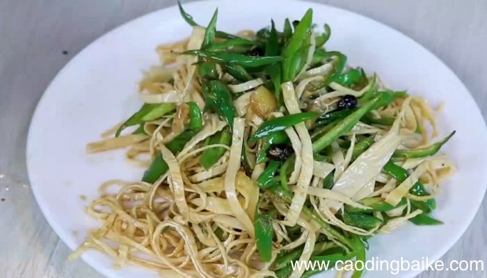 尖椒炒豆皮怎么做尖椒炒豆皮的做法