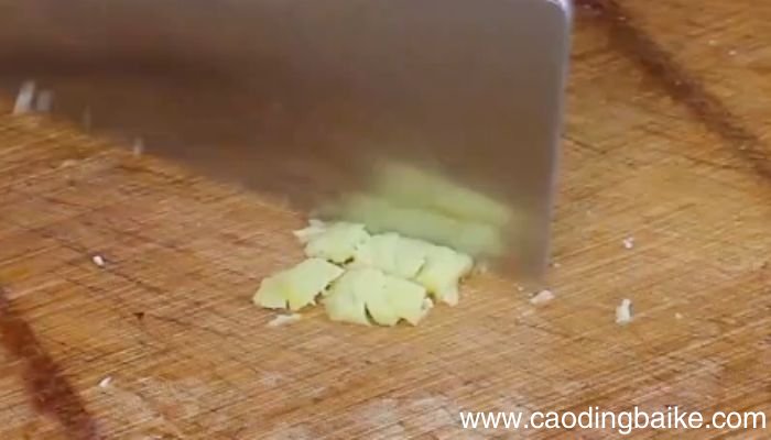 尖椒炒豆皮怎么做尖椒炒豆皮的做法
