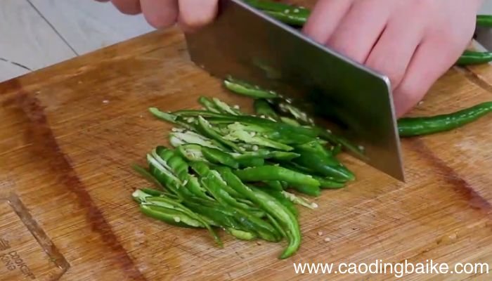 尖椒炒豆皮怎么做尖椒炒豆皮的做法