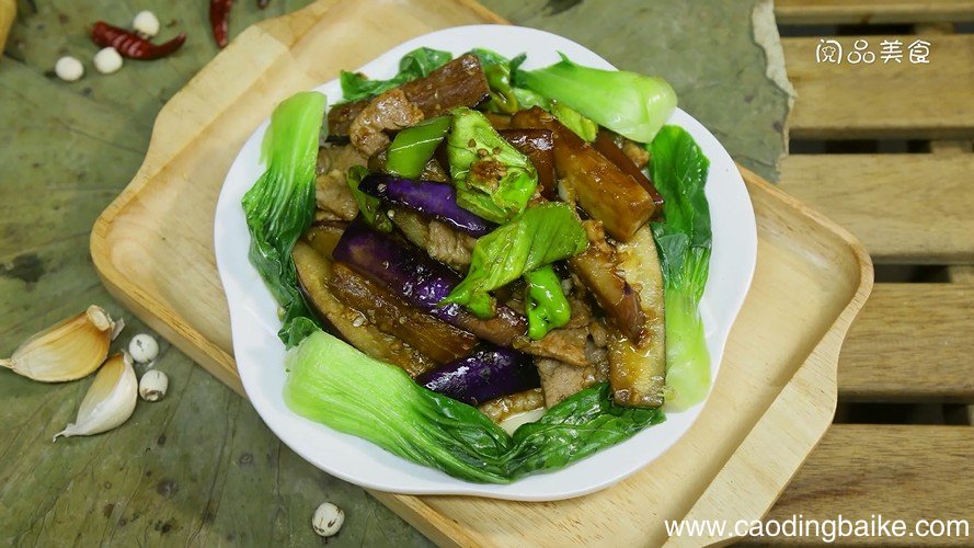 茄子青椒炒肉的做法 茄子青椒炒肉怎么做