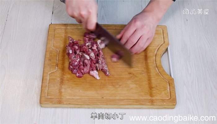 羊肉孜然炒米饭怎么做 羊肉孜然炒米饭的做法