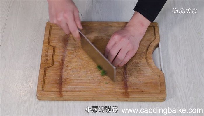 羊肉孜然炒米饭怎么做 羊肉孜然炒米饭的做法