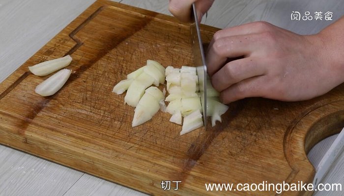 肉末榨菜炒藕丁做法 肉末榨菜炒藕丁怎么做