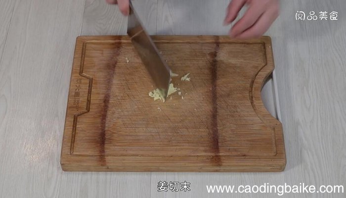 肉末榨菜炒藕丁做法 肉末榨菜炒藕丁怎么做