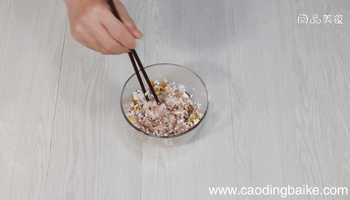 豆腐泡糯米蛋的做法，豆腐泡糯米蛋怎么做