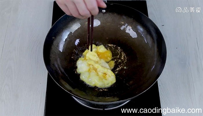 甘蓝炒方便面的做法 甘蓝炒方便面怎么做