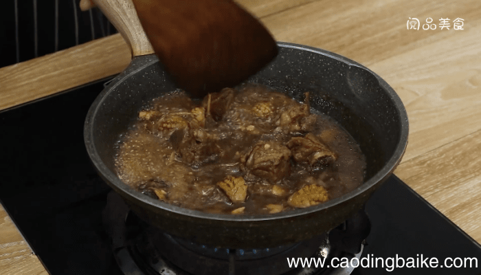 小鲍鱼烧排骨的做法 小鲍鱼烧排骨怎么做好吃