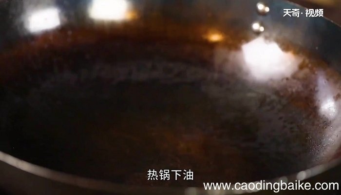 盐菜炒乌贼怎么做 盐菜炒乌贼的做法