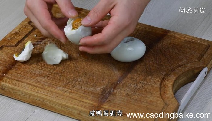 咸蛋黄煎玉米的做法 咸蛋黄煎玉米怎么做