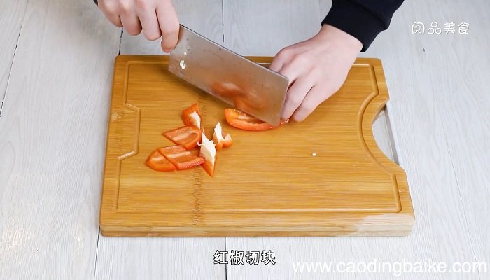 青红椒牛肉怎么做 青红椒牛肉的做法