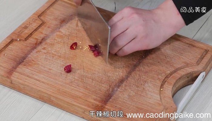 香辣虎皮鸡爪的做法 香辣虎皮鸡爪怎么做