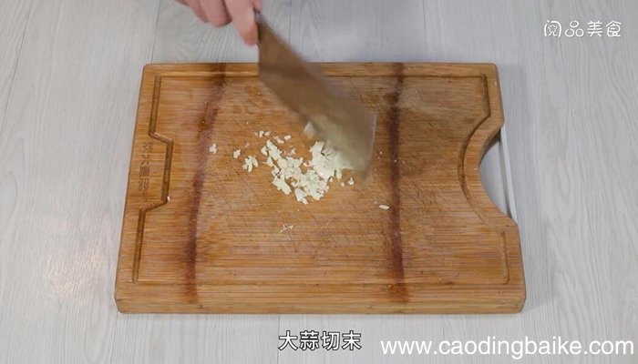 香辣虎皮鸡爪的做法 香辣虎皮鸡爪怎么做