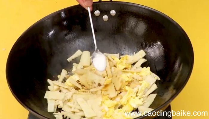 竹笋炒鸡蛋的做法 竹笋炒鸡蛋怎么做
