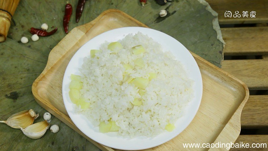 土豆懒人饭的做法 土豆懒人饭的做法家常