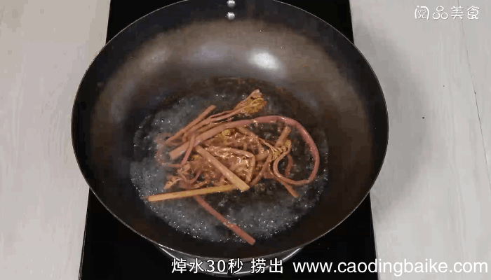 蕨菜炒茭子的做法，蕨菜炒茭子怎么做