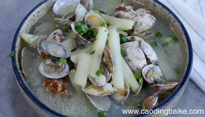 蛤蜊炖土豆家常做法 蛤蜊炖土豆怎么做