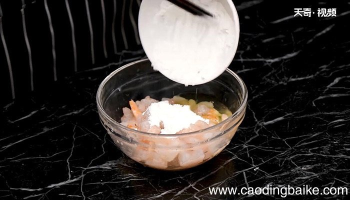 油爆虾丁的做法 油爆虾丁怎么做