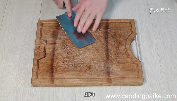 蛋黄碎牛肉粥的做法 蛋黄碎牛肉粥怎么做