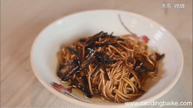 葱油拌面做法 葱油拌面的做法