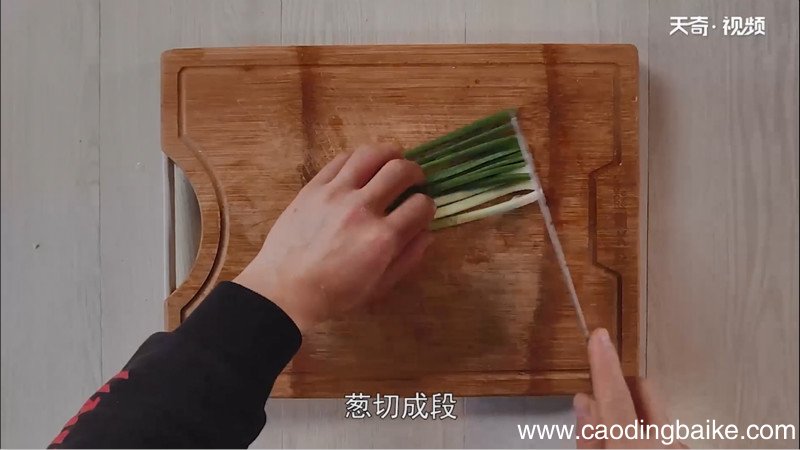 葱油拌面做法 葱油拌面的做法