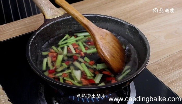 凉拌芹菜花生米的做法 凉拌芹菜花生米怎么做好吃