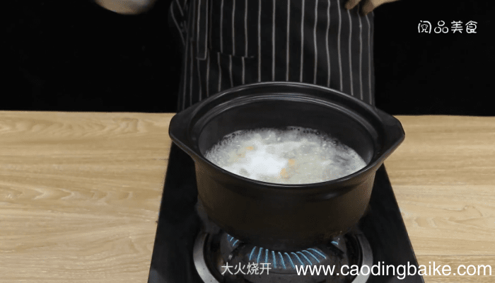 银耳莲子粥的做法 银耳莲子粥怎么做好吃