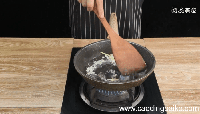 腐竹烧乌鸡 腐竹烧乌鸡怎么做好吃