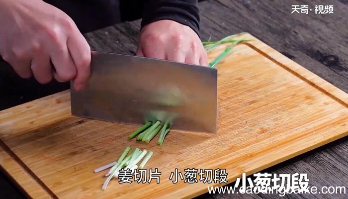 炒梭子蟹的做法 炒梭子蟹怎么做