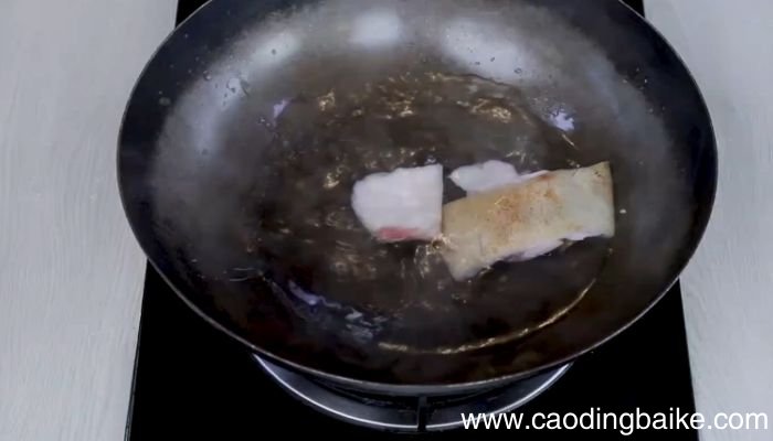 尖椒炒肉皮的做法 尖椒炒肉皮怎么做