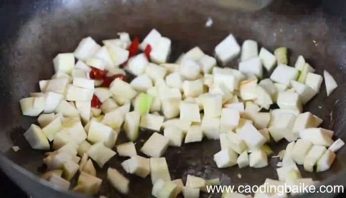 茭白炒毛豆做法茭白炒毛豆怎么做