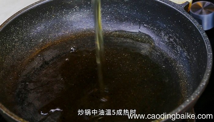萝卜西红柿炖牛腩的做法 萝卜西红柿炖牛腩怎么做