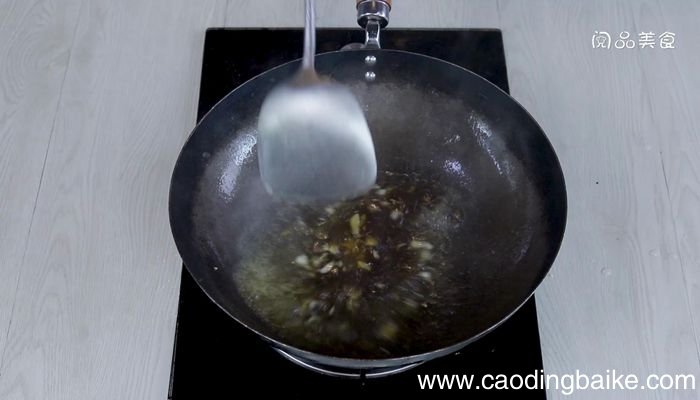 毛豆炒豆腐丁的做法毛豆炒豆腐丁怎么做