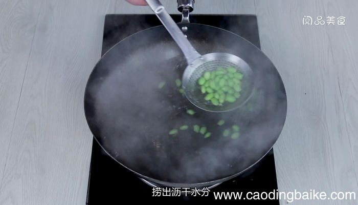 毛豆炒豆腐丁的做法毛豆炒豆腐丁怎么做
