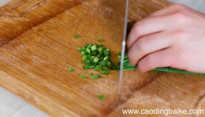 红烧肉炖笋干的做法 红烧肉炖笋干怎么做