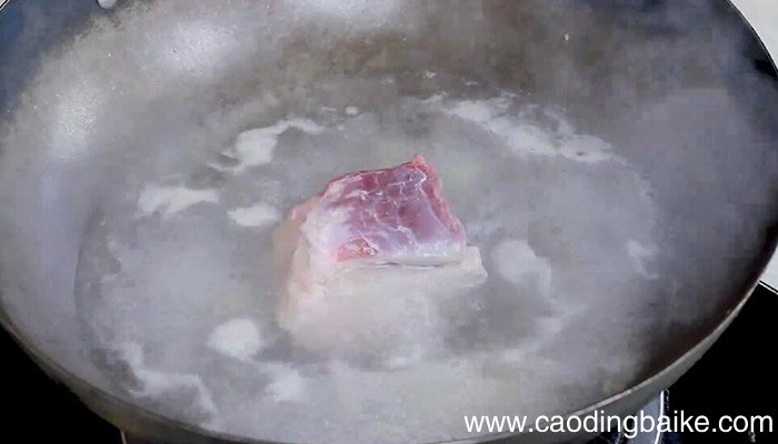 红烧肉炖笋干的做法 红烧肉炖笋干怎么做