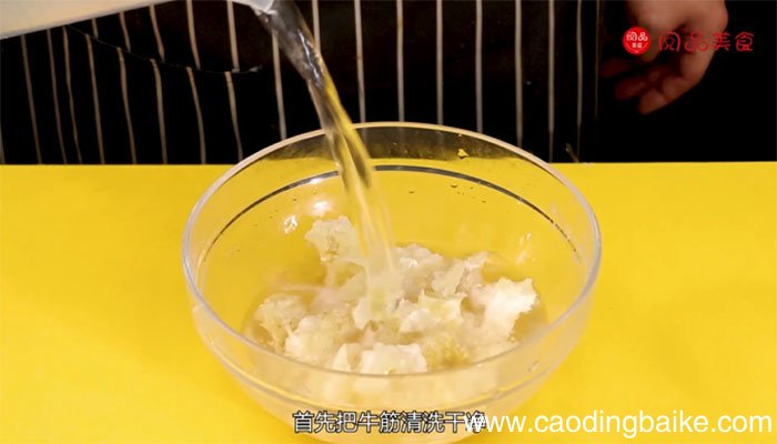 牛筋炖萝卜的做法 牛筋的做法