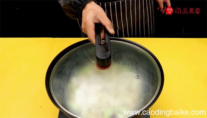 牛筋炖萝卜的做法 牛筋的做法