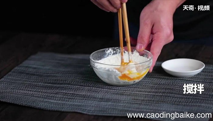 炸银鱼怎么做 炸银鱼