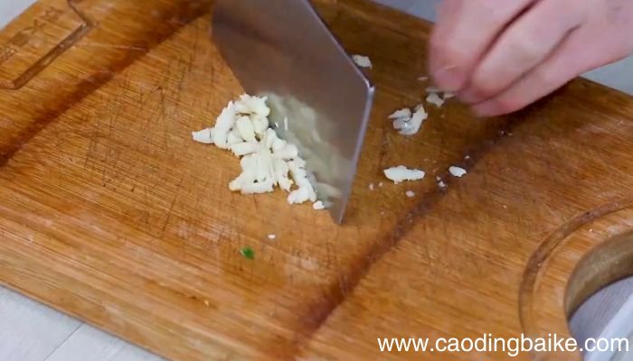 尖椒鸡腿怎么做尖椒鸡腿的做法