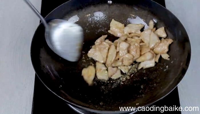 鸡胸肉炒山药做法鸡胸肉炒山药怎么做