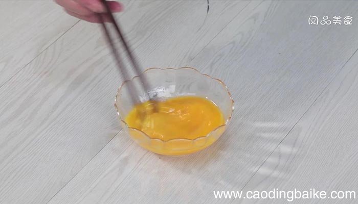 抱蛋凤尾虾怎么做 抱蛋凤尾虾